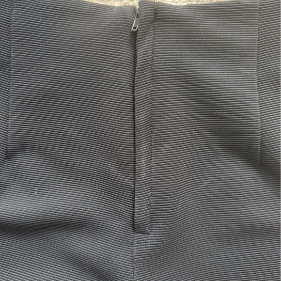 H&M Black High Waist Ribbed Pants with Zipper Detail at Ankles - Picture 4 of 6